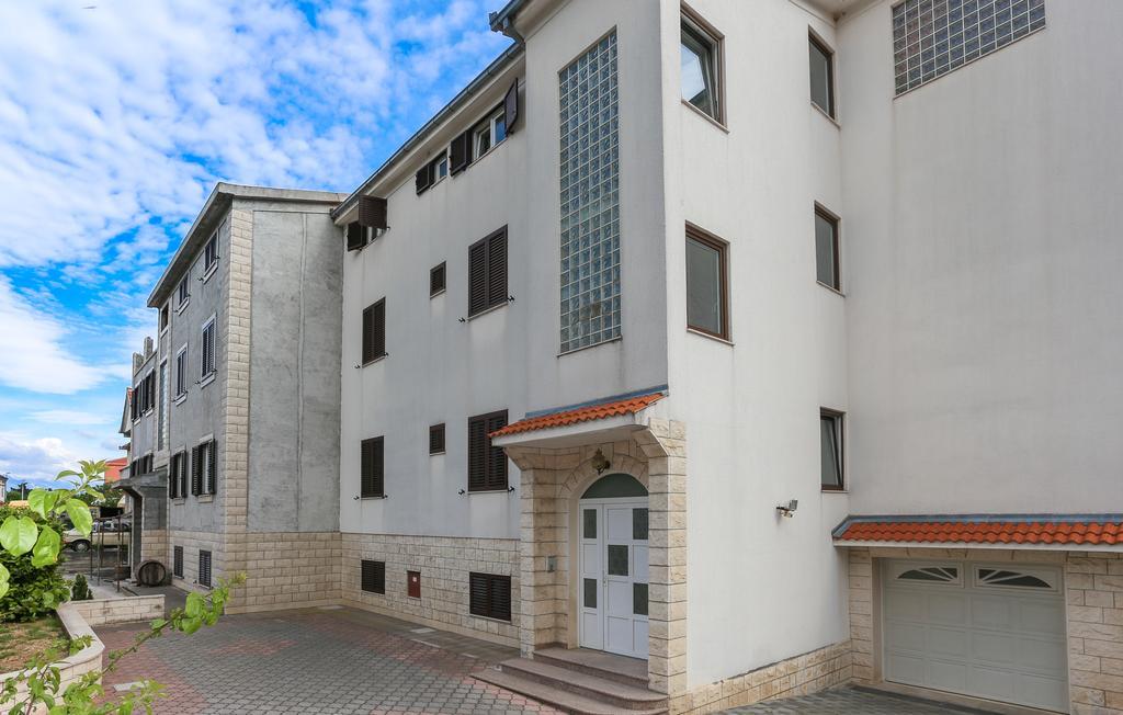 Apartments Ena&Toni Kastela Exterior photo